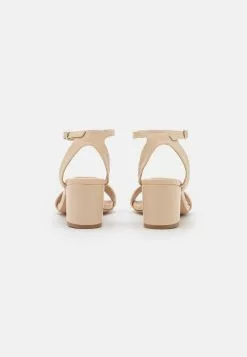 Anna Field Riemensandalette - Off-white -Anna Field Geschäft 031067b0fcfc4697a0a428dabfd5d1b1
