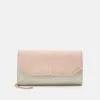 Anna Field Clutch - Pink