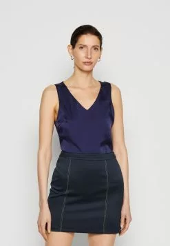 Anna Field Top - Blue