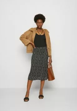 Anna Field Top - Black -Anna Field Geschäft efe2e72f6cc74b938b92e59fd0cb9ef4